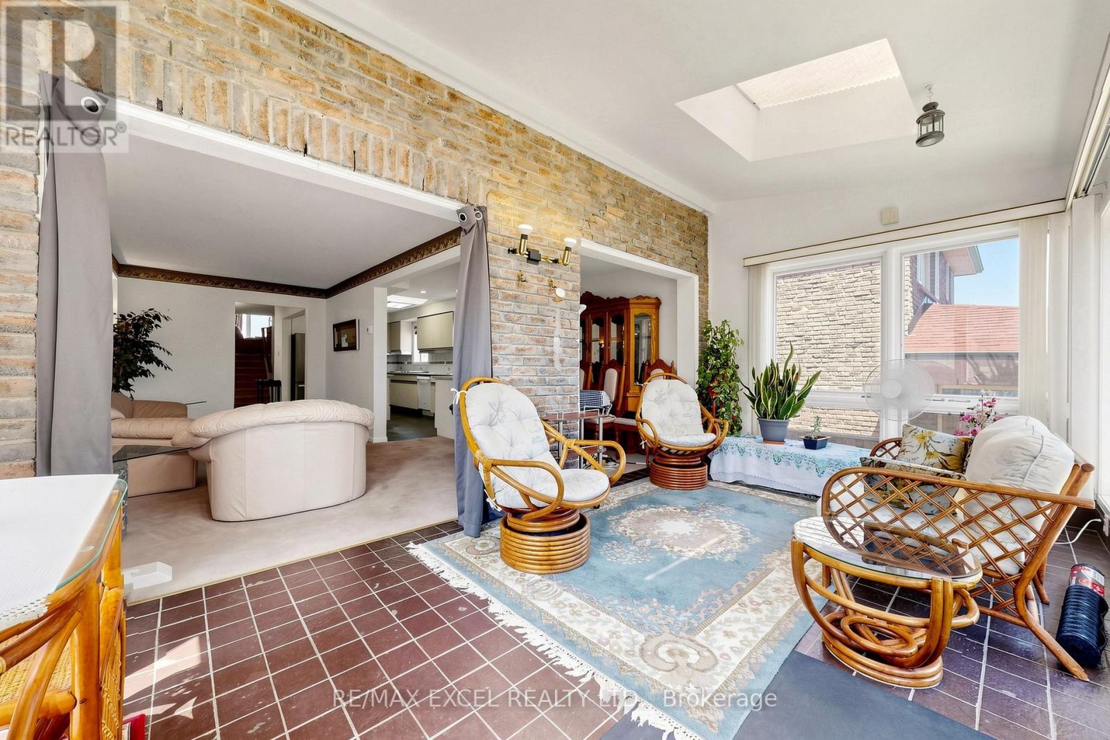 75 BETHANY LEIGH DRIVE - 7