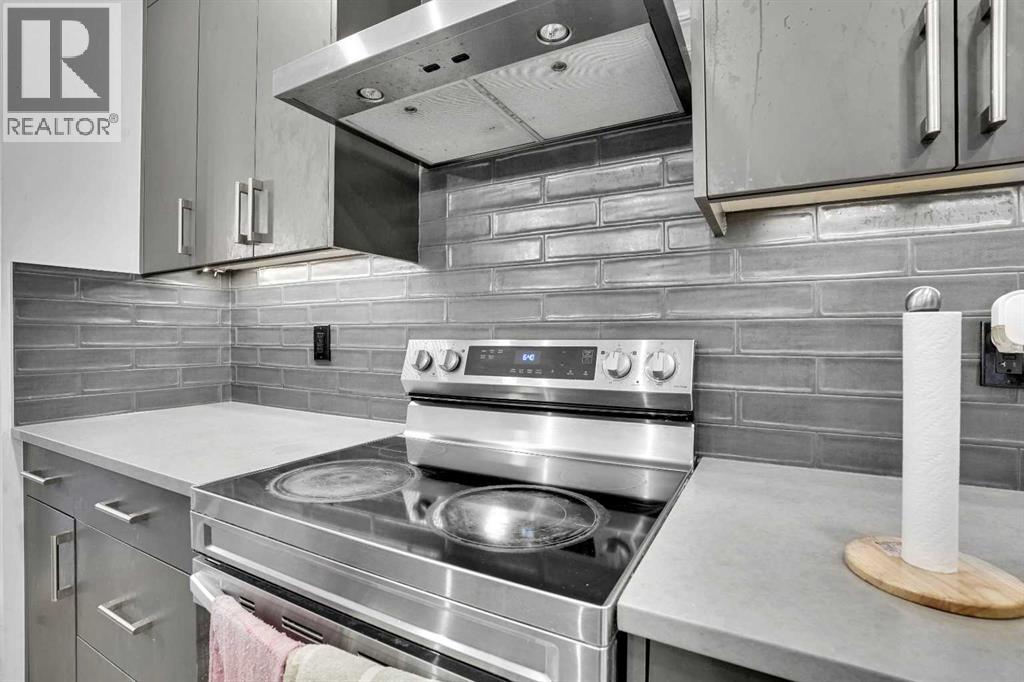 181 Walcrest Boulevard SE - 10