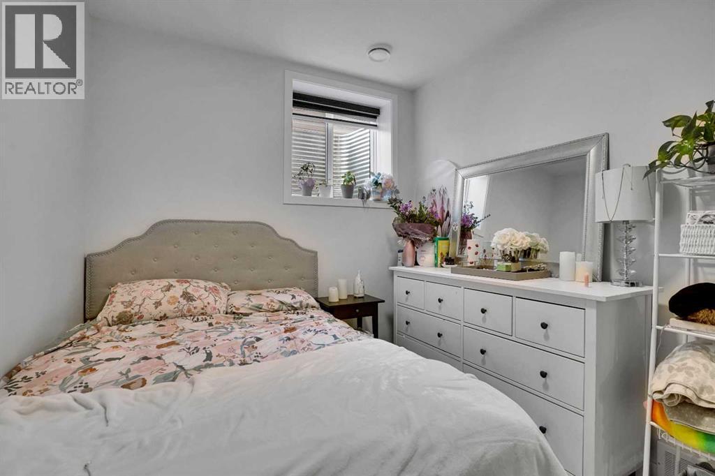 181 Walcrest Boulevard SE - 41
