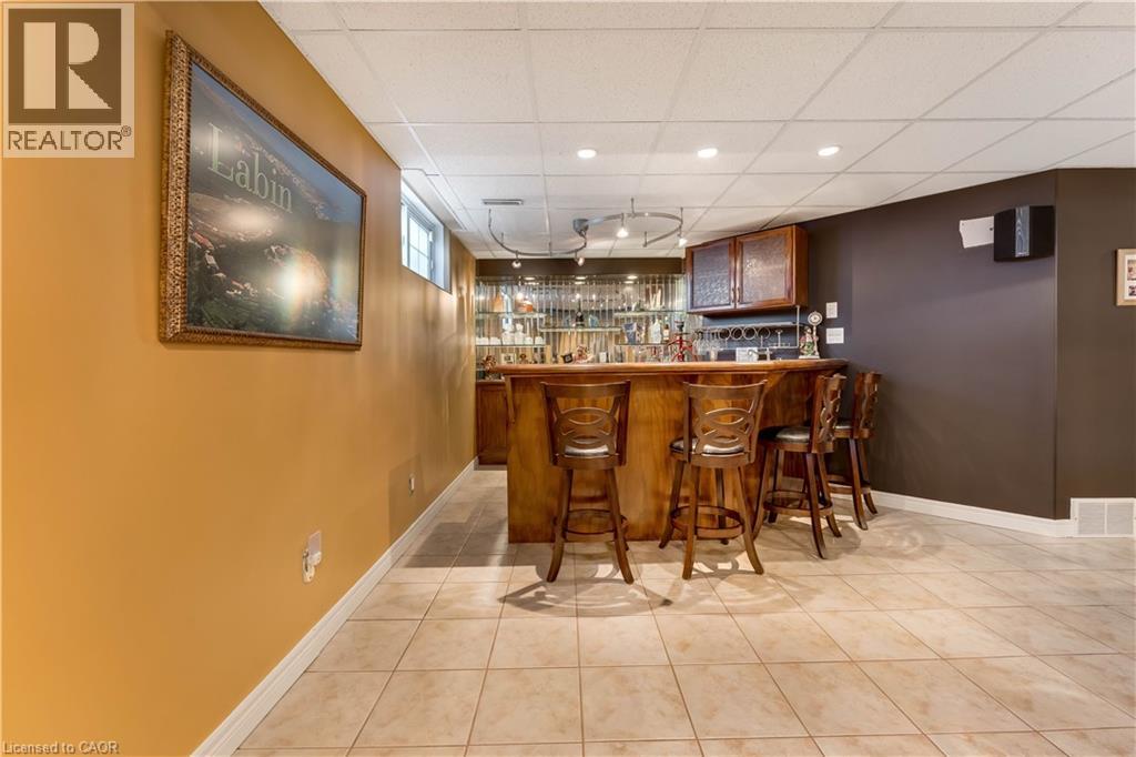 60 CHANDOS Drive, Kitchener, Ontario, N2A3C2 — Photo 34