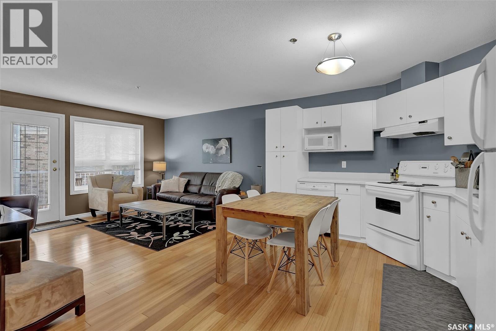#208 2203 Angus STREET - 9