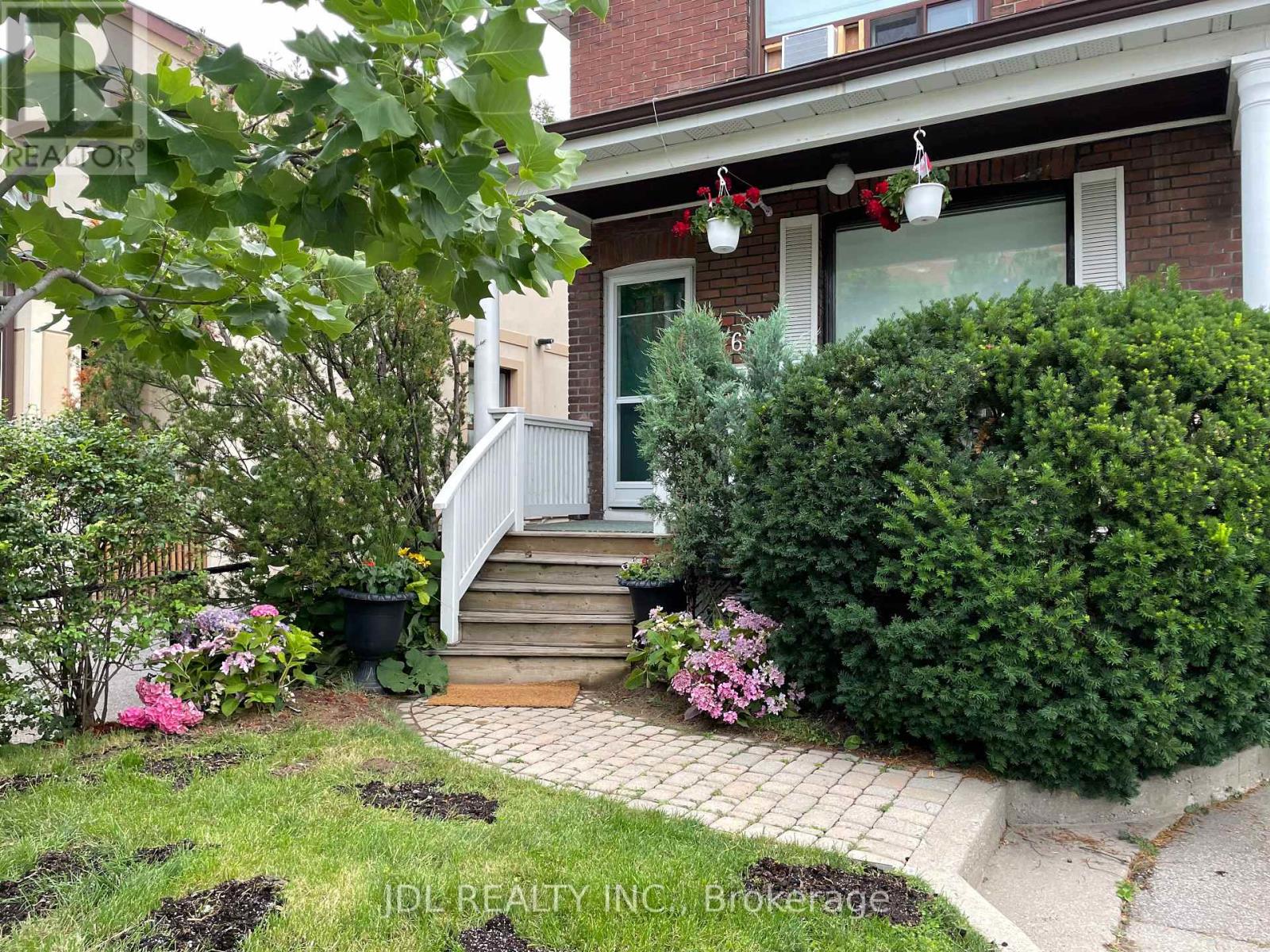 61 GUESTVILLE AVENUE - 1