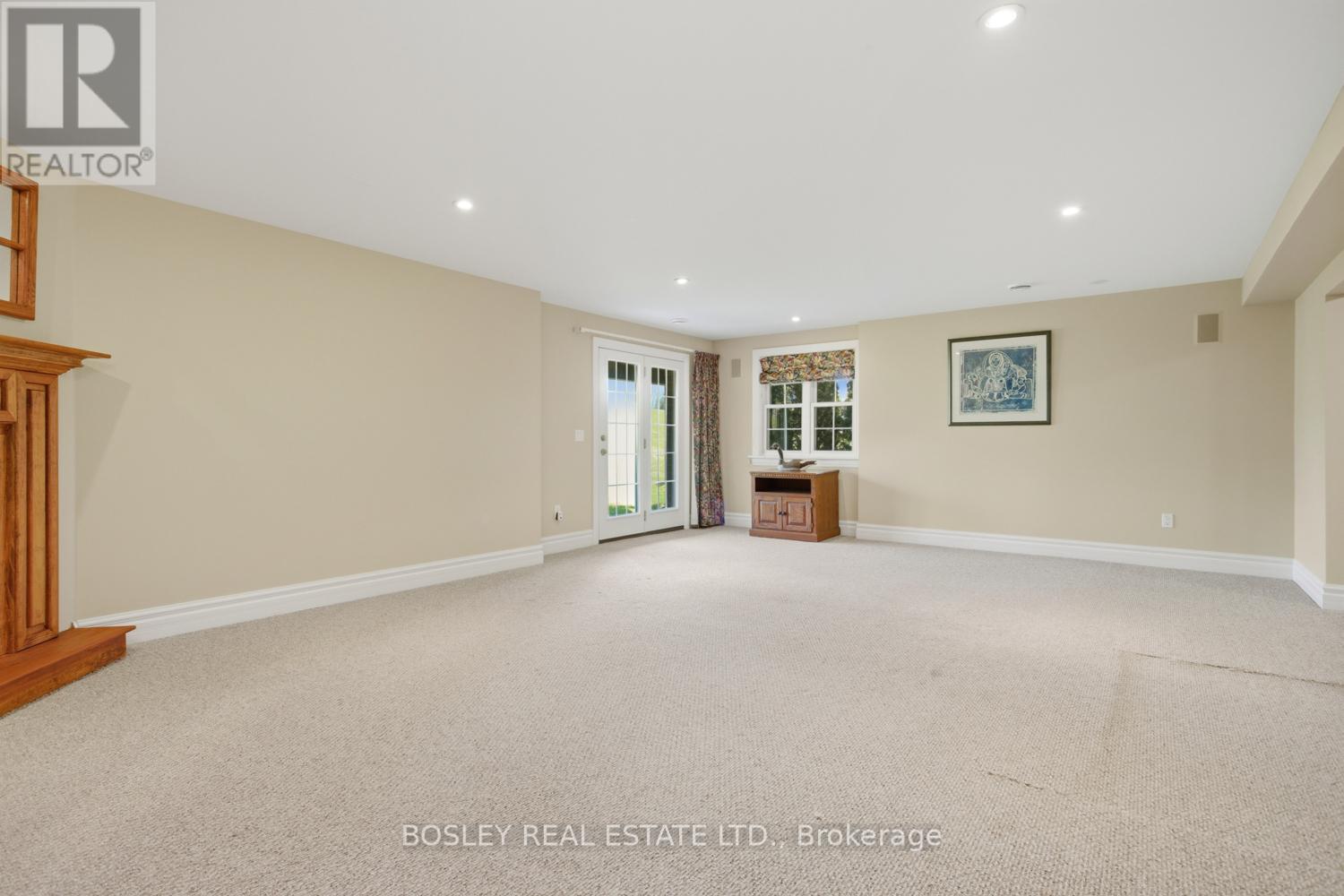 10326 COMMUNITY CENTRE ROAD - 36
