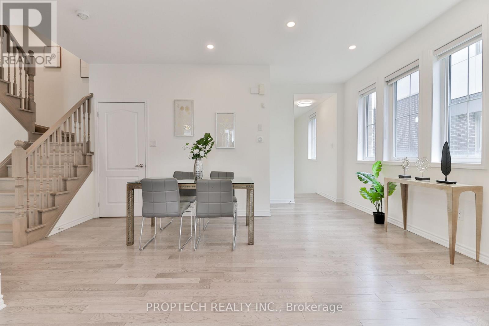19 FREDERICK WILSON AVENUE - 6
