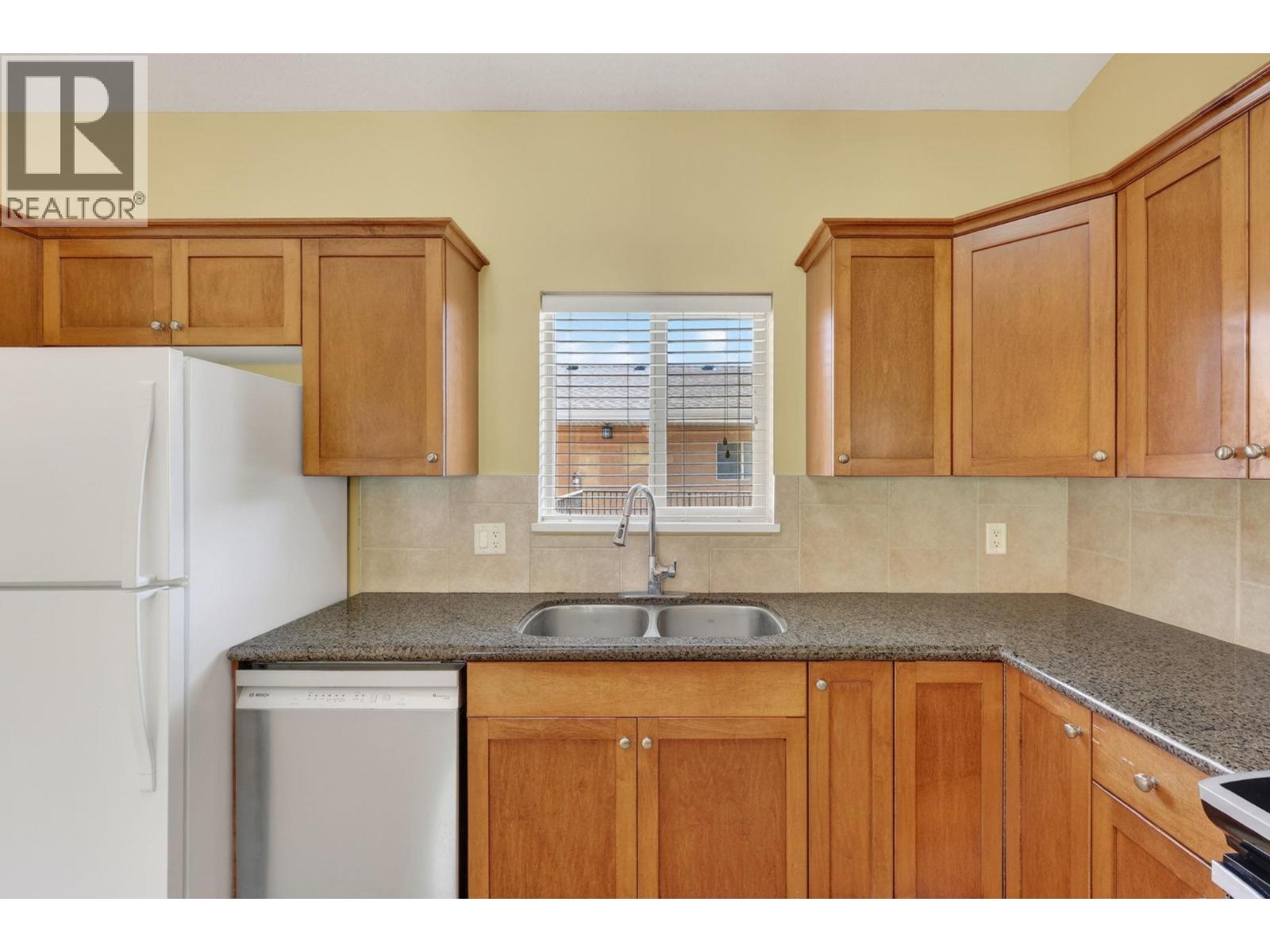 3996 Beach Avenue Unit# 337, Peachland