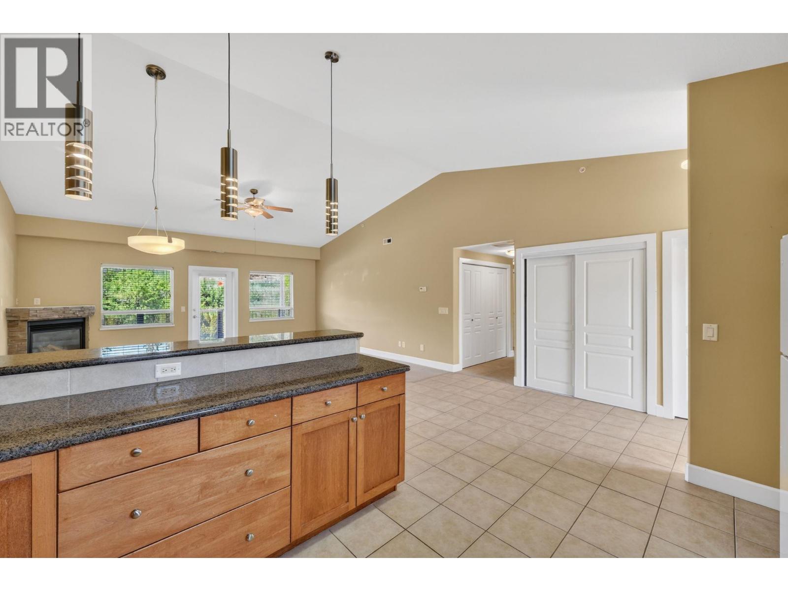 3996 Beach Avenue Unit# 337, Peachland