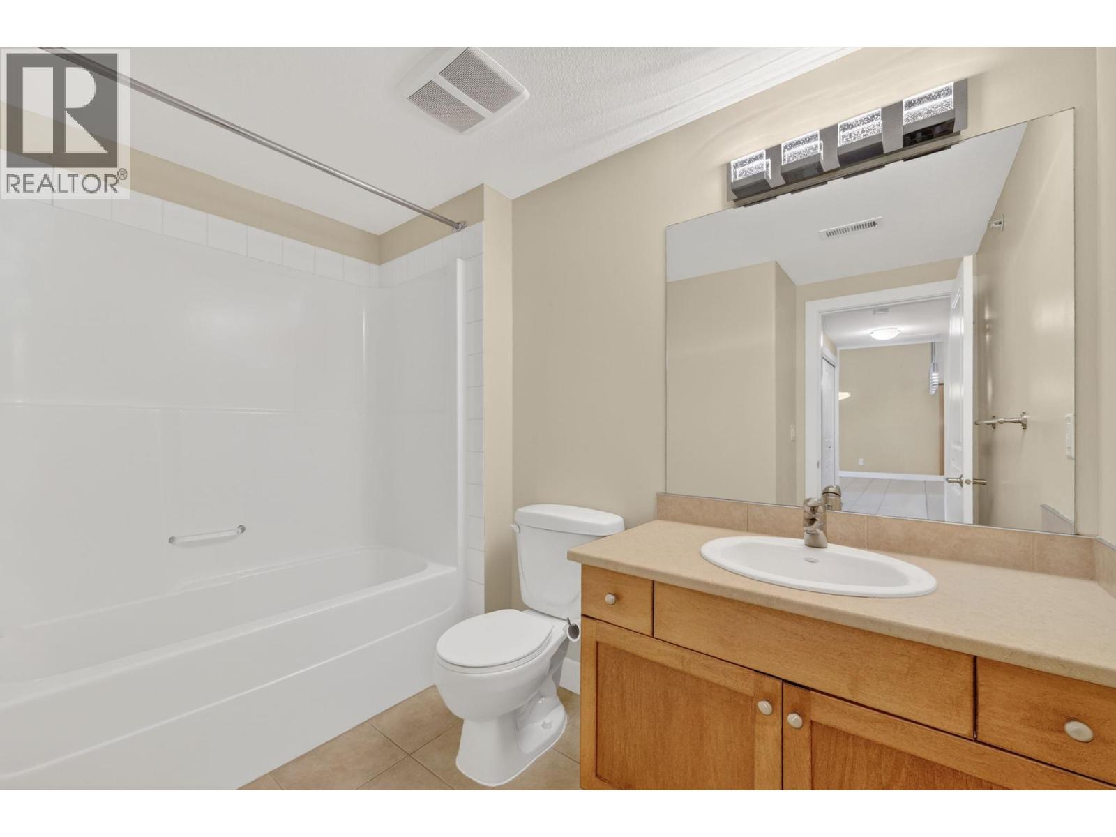3996 Beach Avenue Unit# 337, Peachland