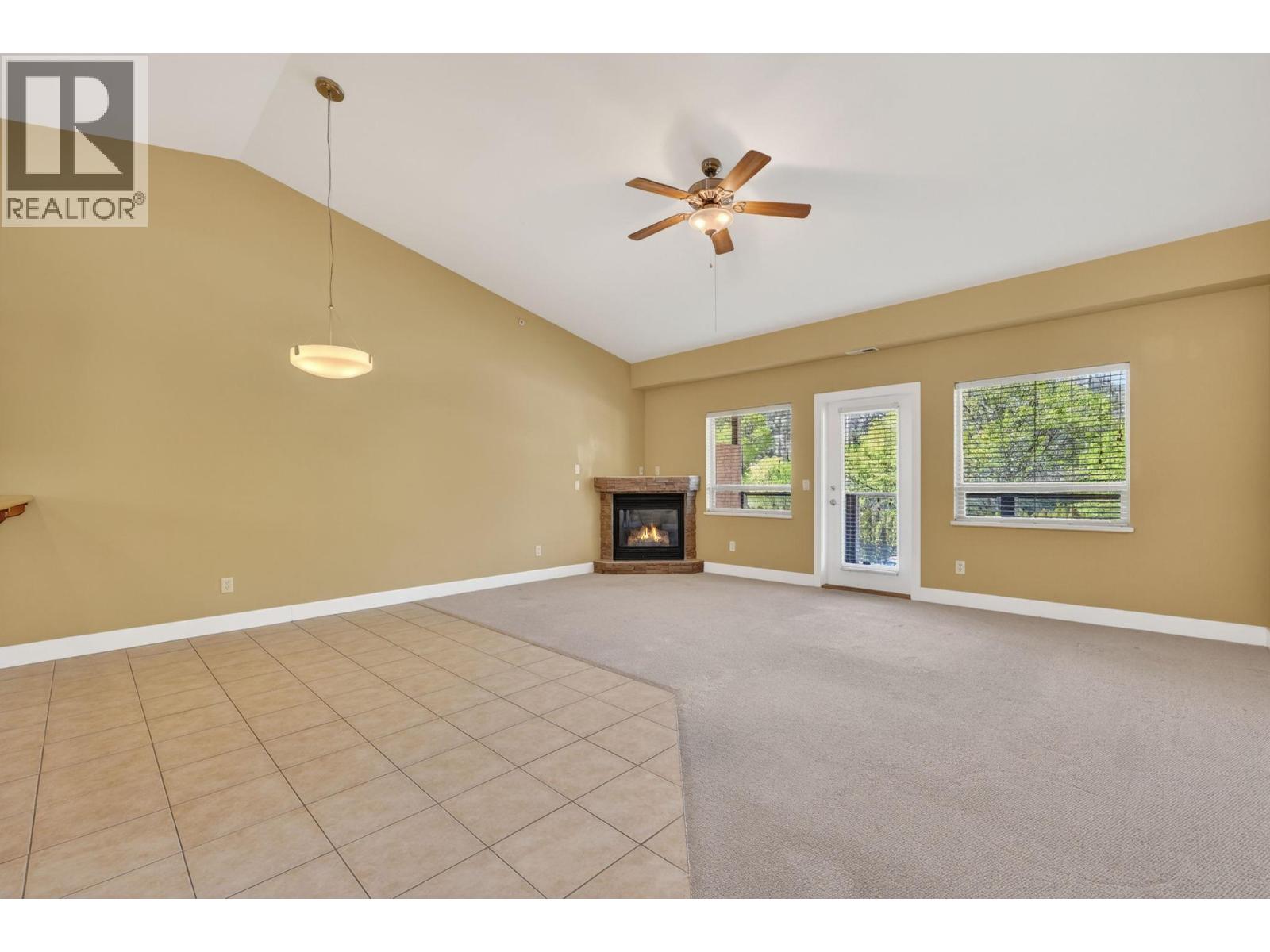 3996 Beach Avenue Unit# 337, Peachland