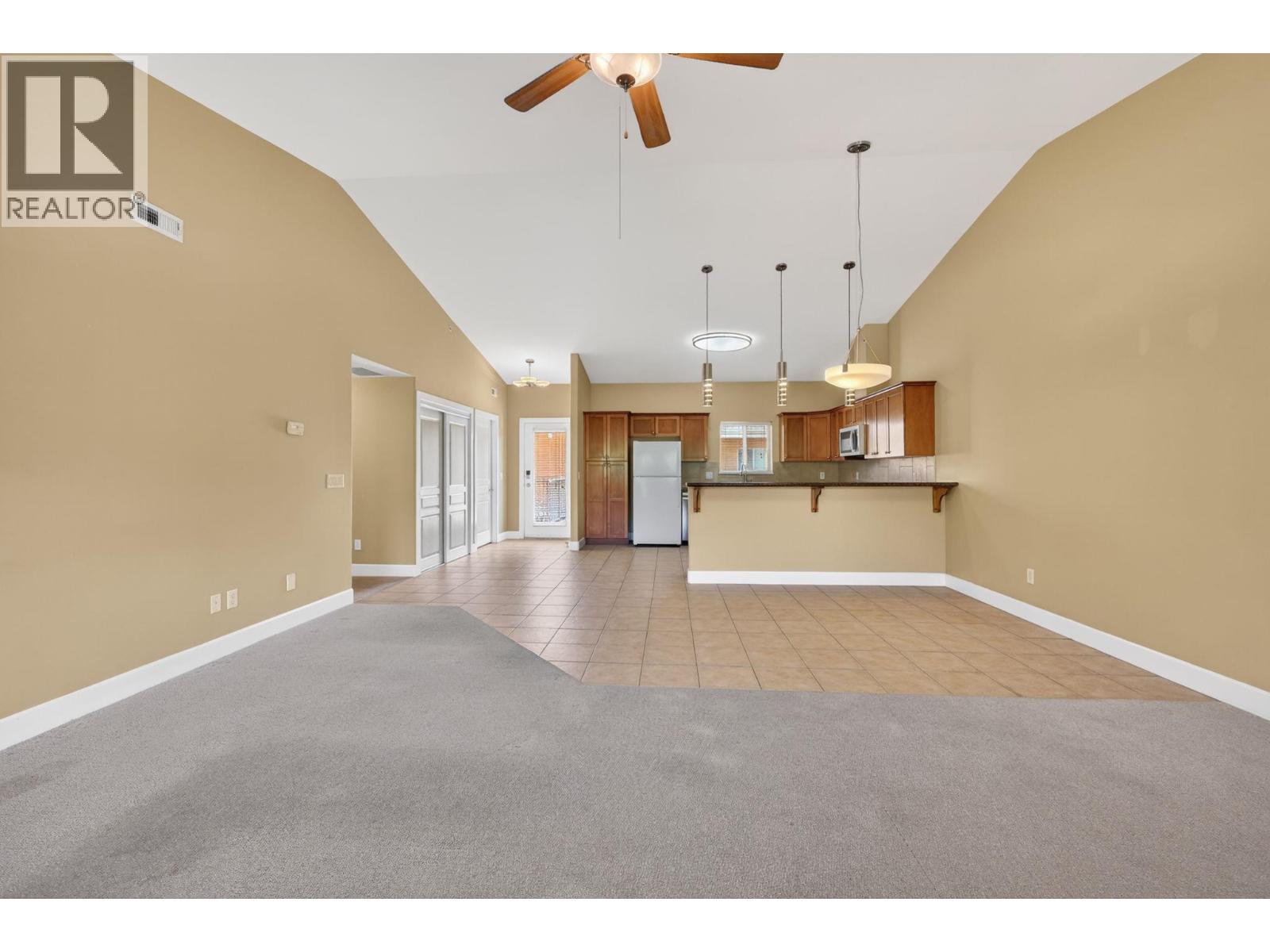 3996 Beach Avenue Unit# 337, Peachland