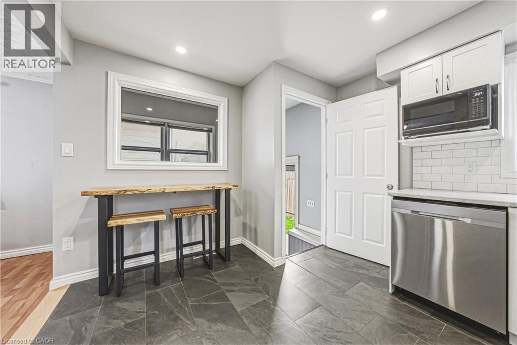 161 IVON Avenue, Hamilton, Ontario, L8H5S7 — Photo 7