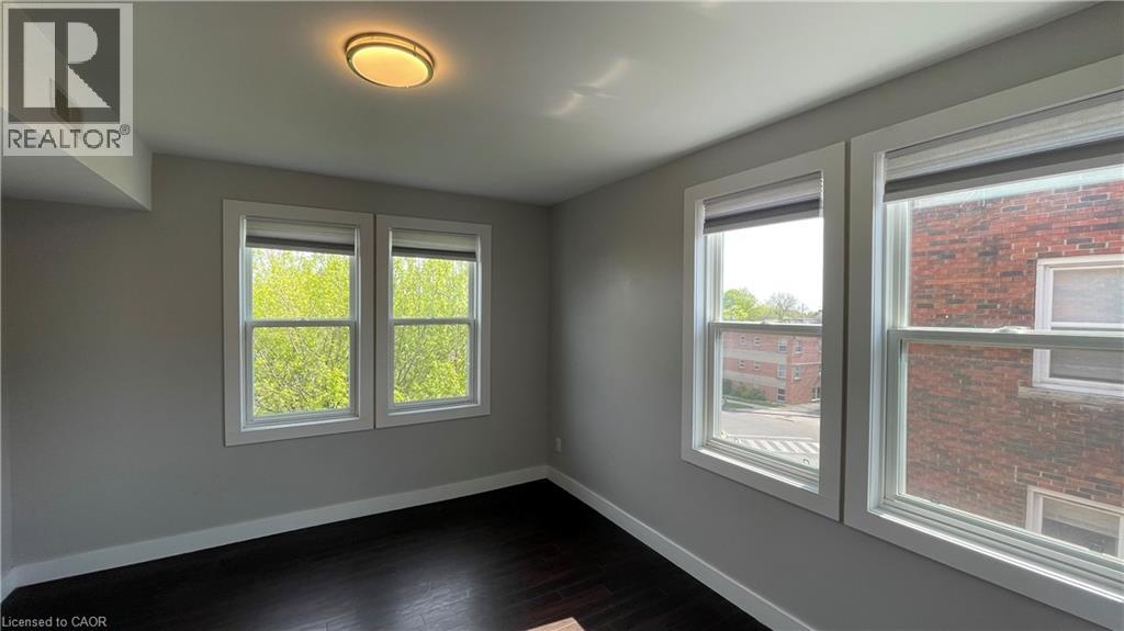 1544 KING Street E Unit# 406, Hamilton, Ontario, L8K1S9 — Photo 6