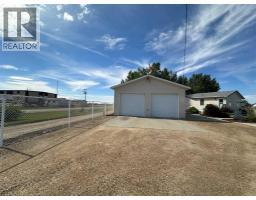 452 1st Street Sw, Falher, AB T0H1M0 Photo 22