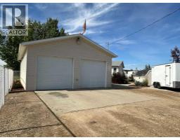 452 1st Street Sw, Falher, AB T0H1M0 Photo 23