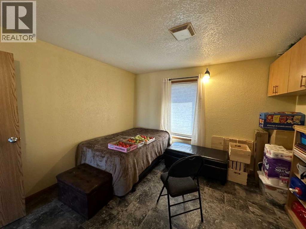 452 1st Street SW - 5