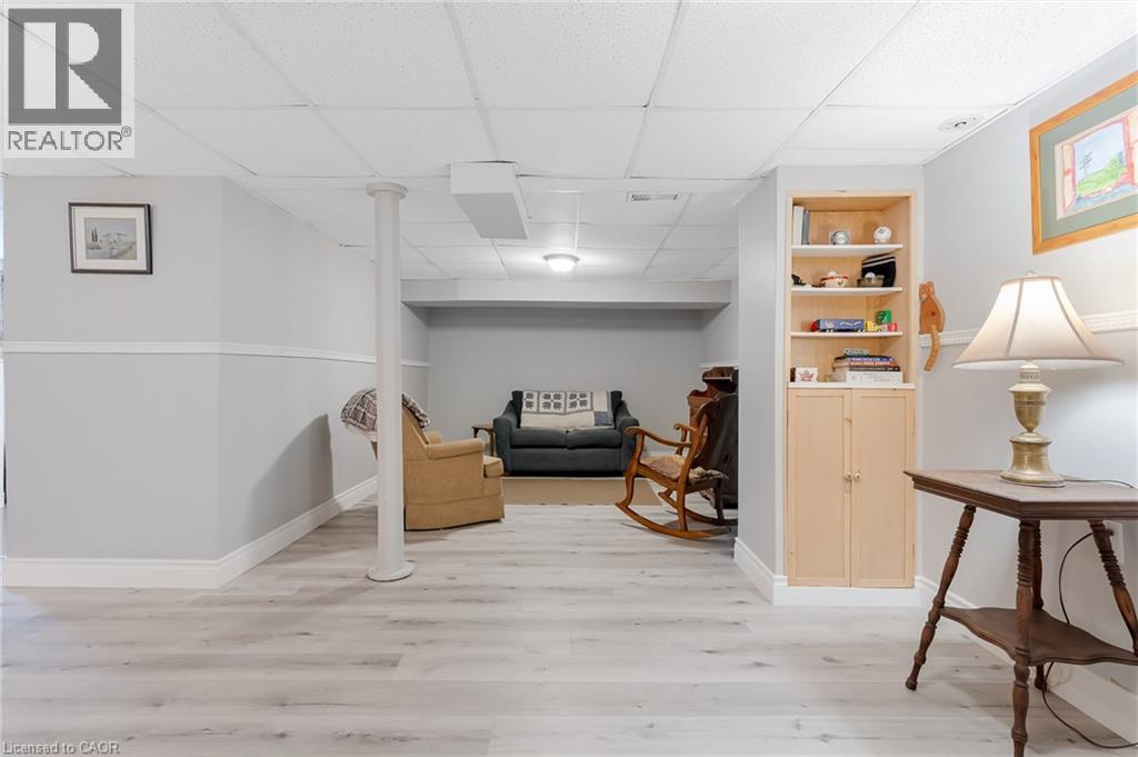 103 KELLS Lane - 28
