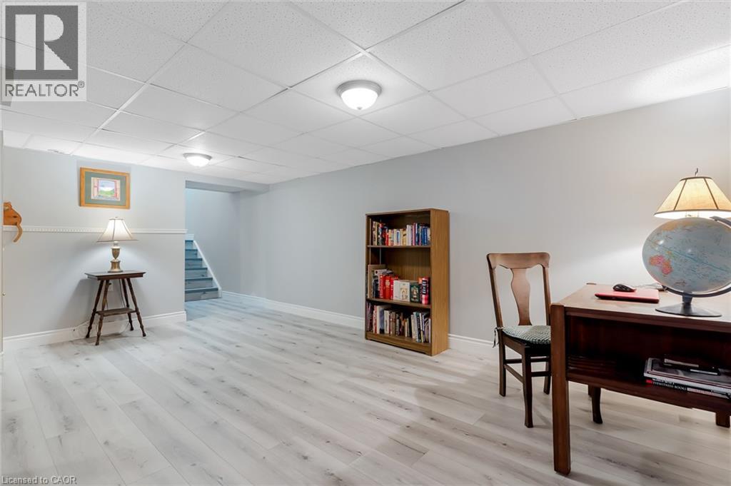 103 KELLS Lane - 33