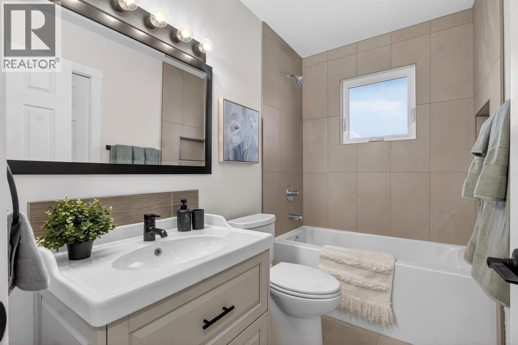 203 Lynnover Place SE - 18