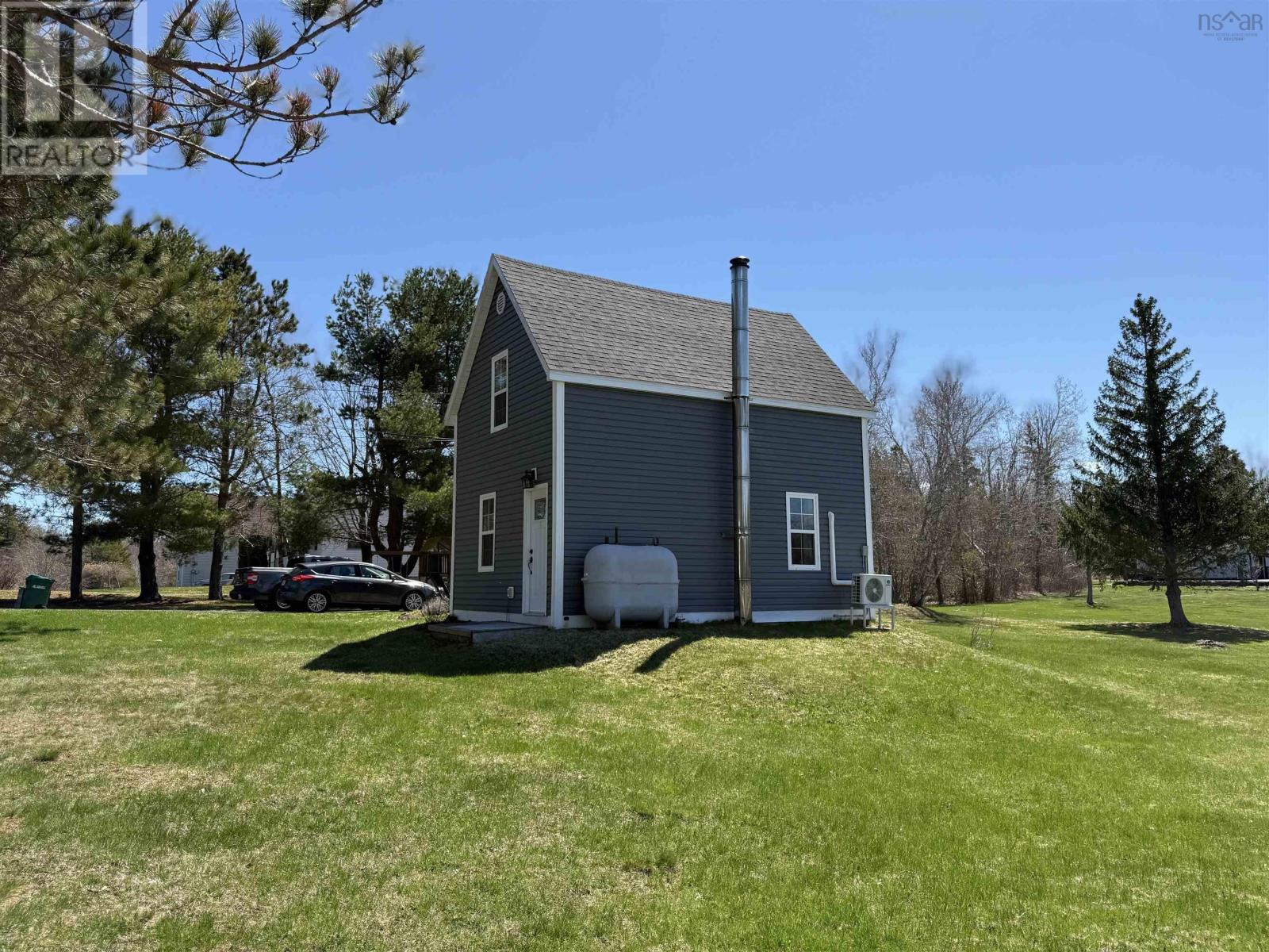 Property 20 of 26 of 124 Pump Road Road