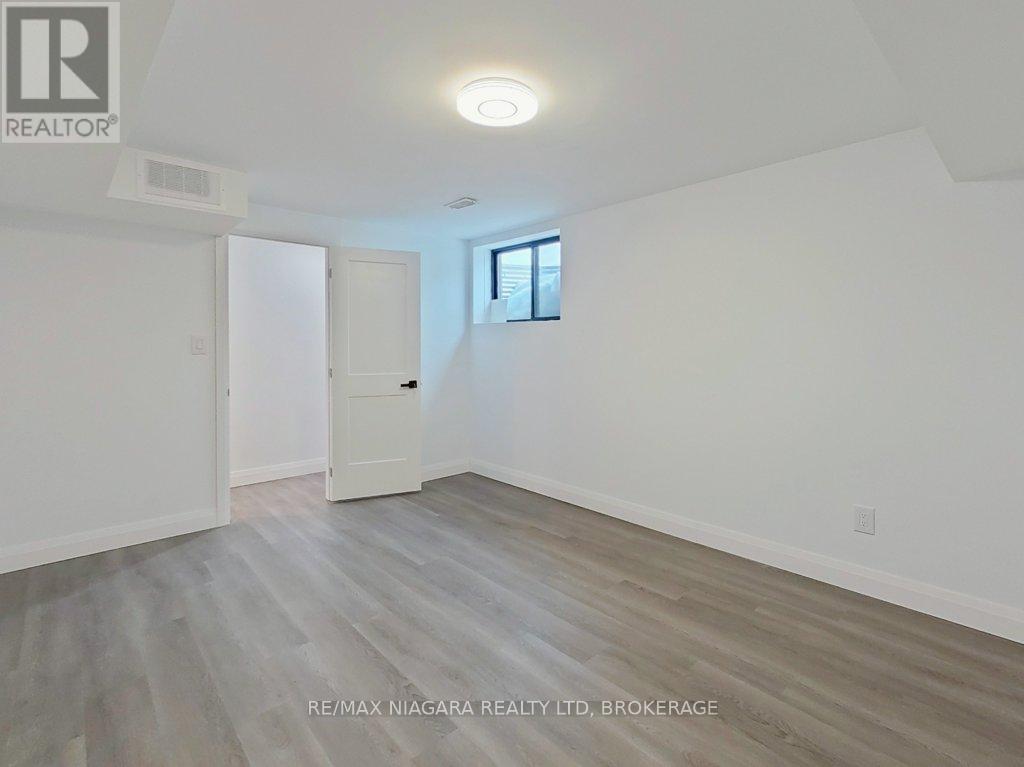 6290 LUCIA DRIVE - 42