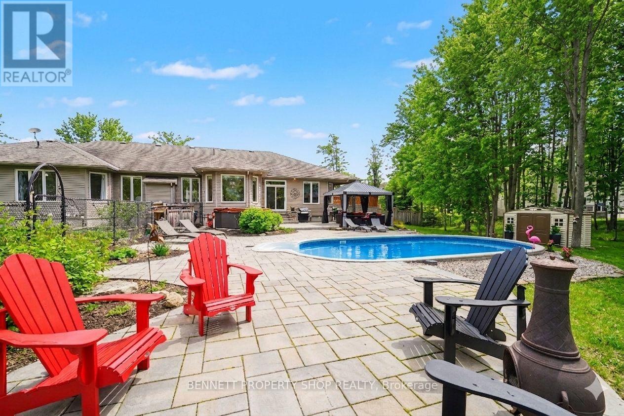33 D'ARCYS WAY - 41