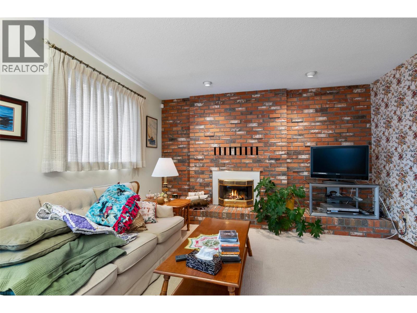 1879 Sedgewick Drive - 11
