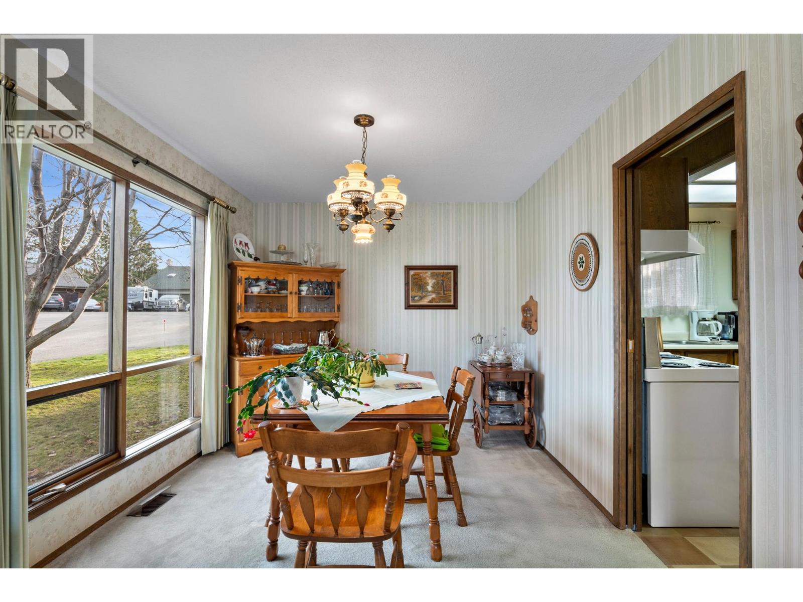 1879 Sedgewick Drive - 19