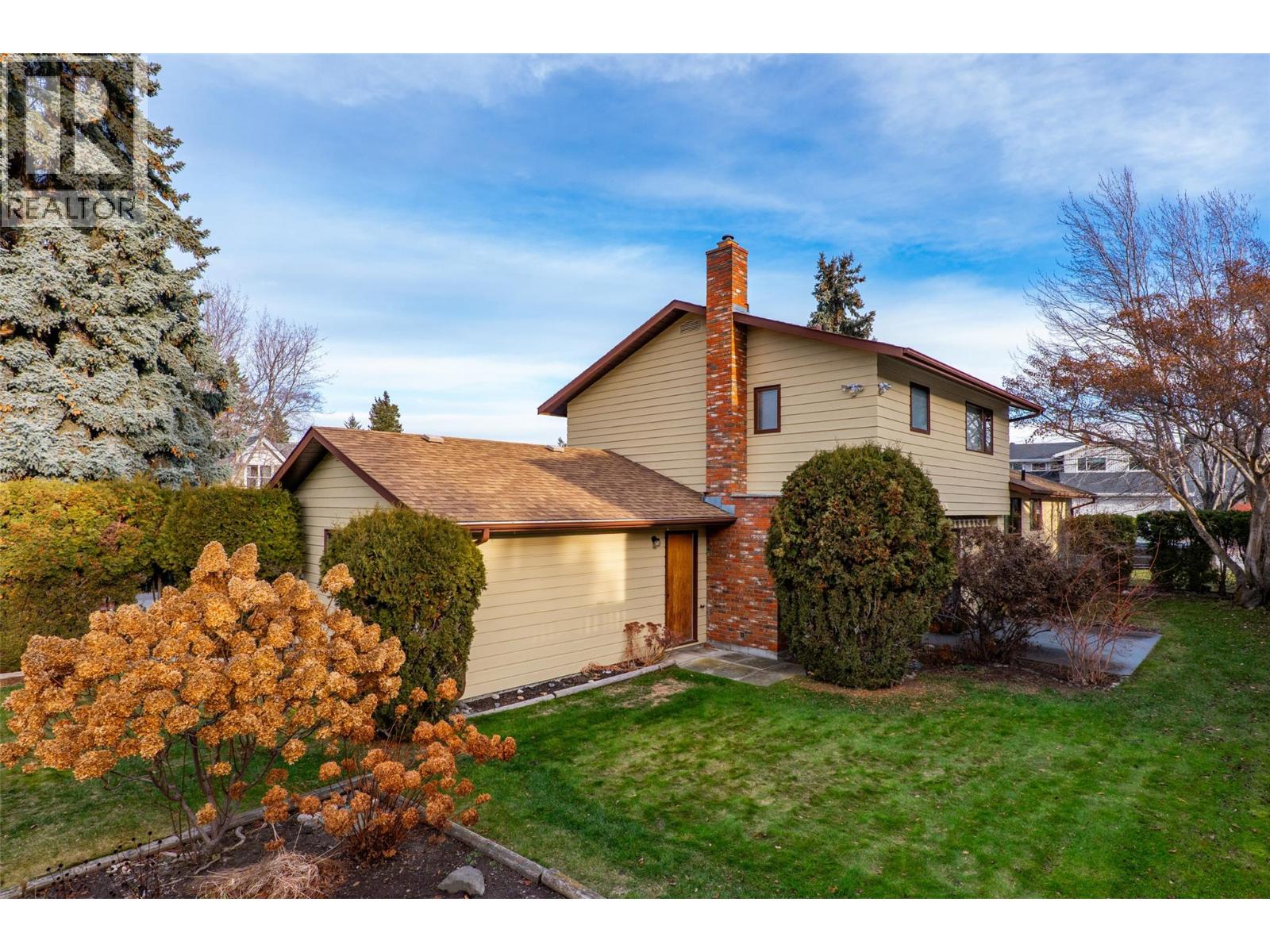 1879 Sedgewick Drive - Image 3
