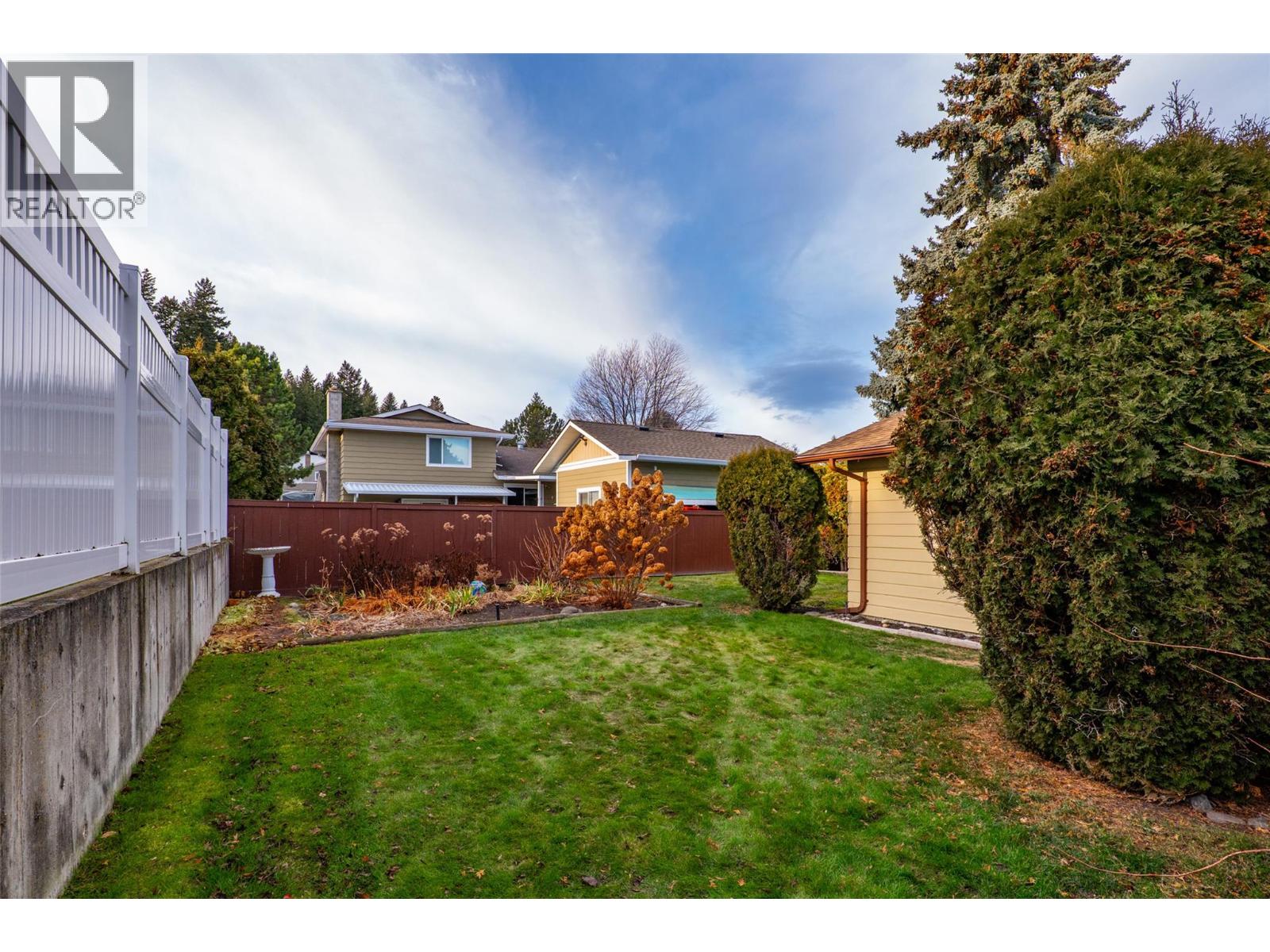 1879 Sedgewick Drive - 30