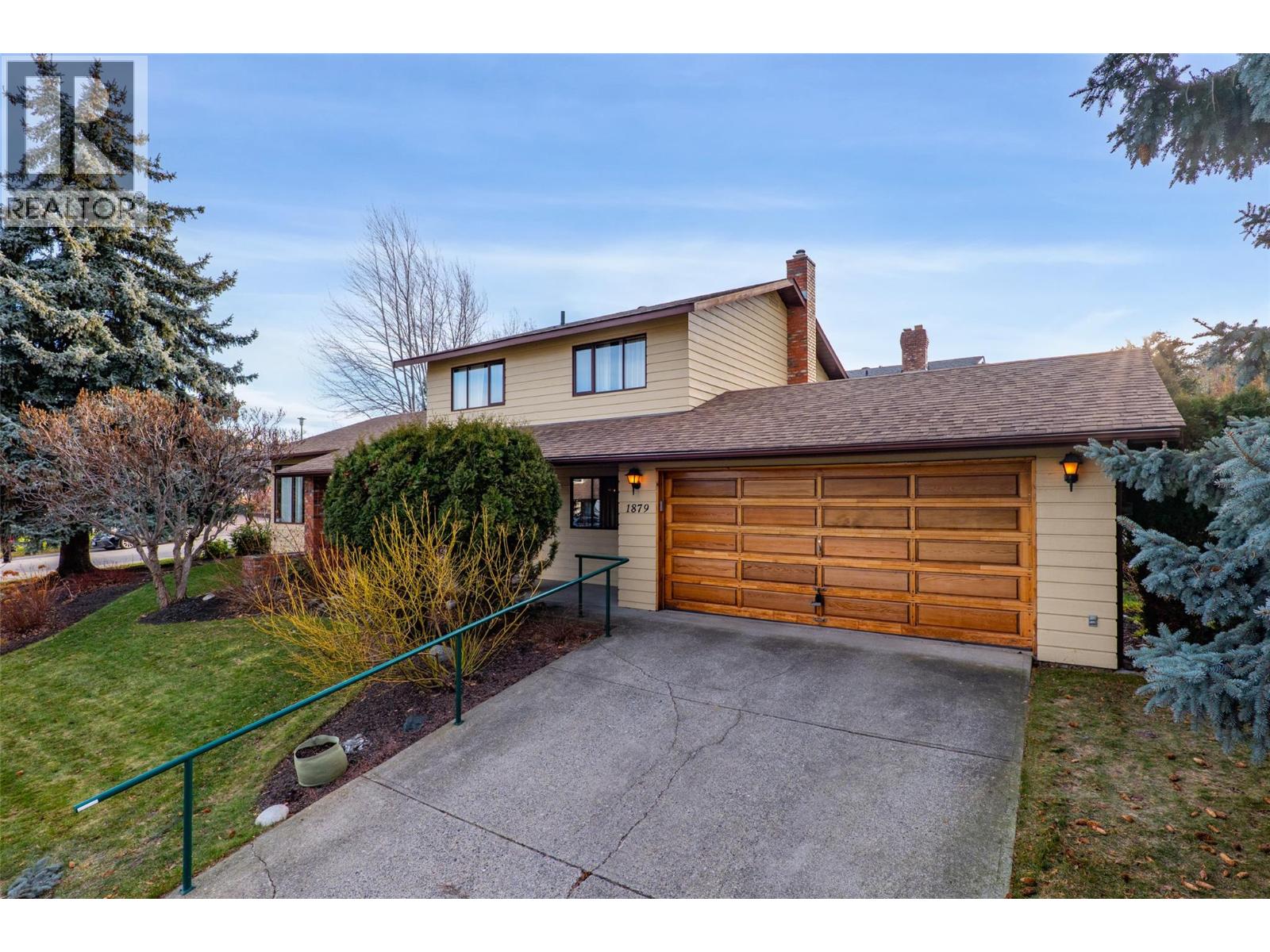 1879 Sedgewick Drive - 36