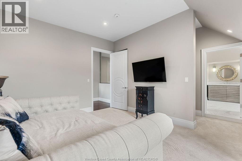 346 JORDAN LANE - 18