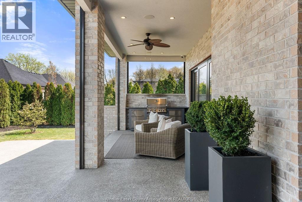 346 JORDAN LANE - 24