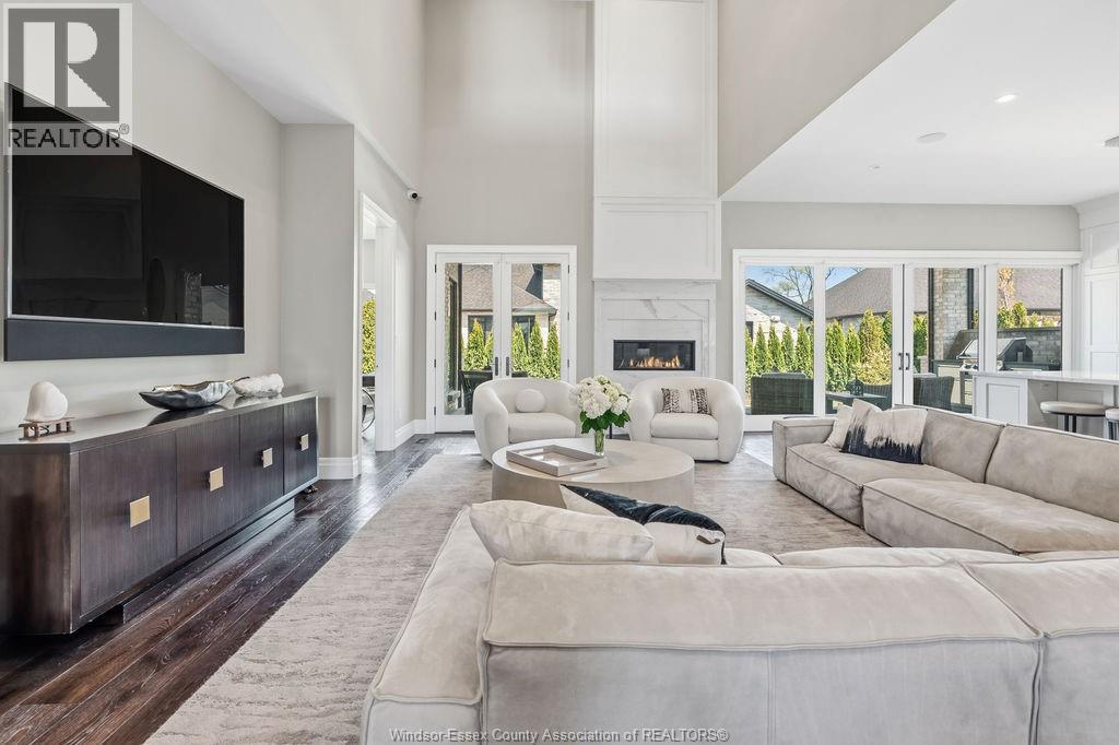 346 JORDAN LANE - 3