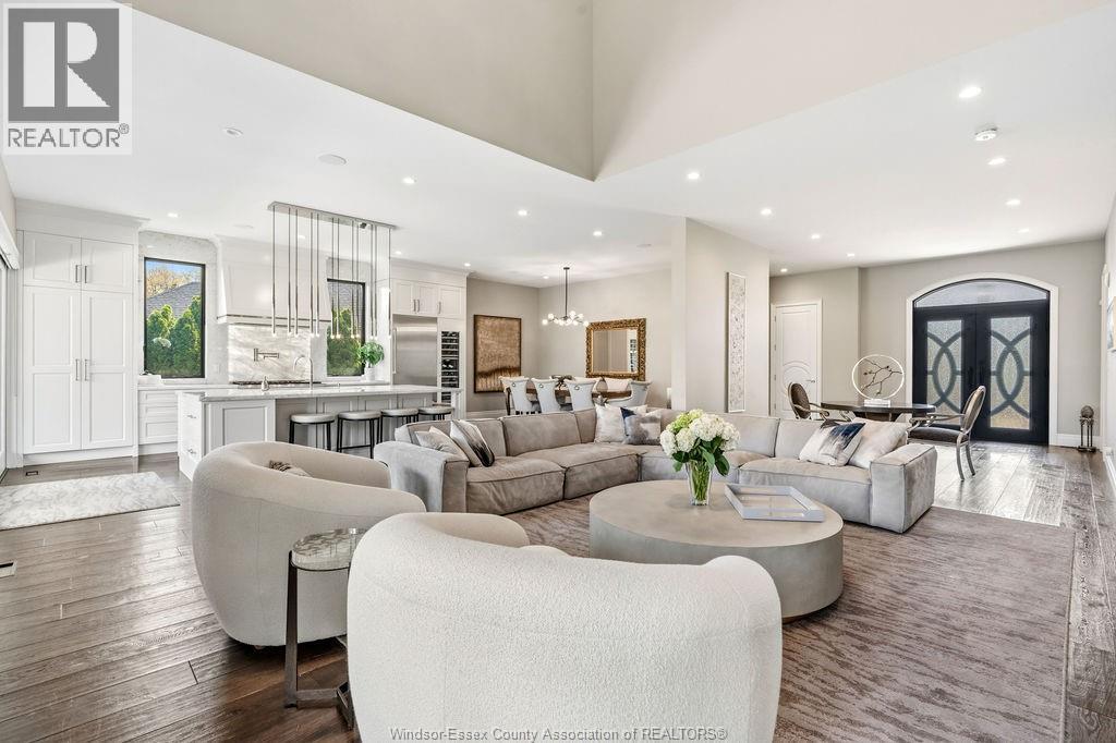 346 JORDAN LANE - 4