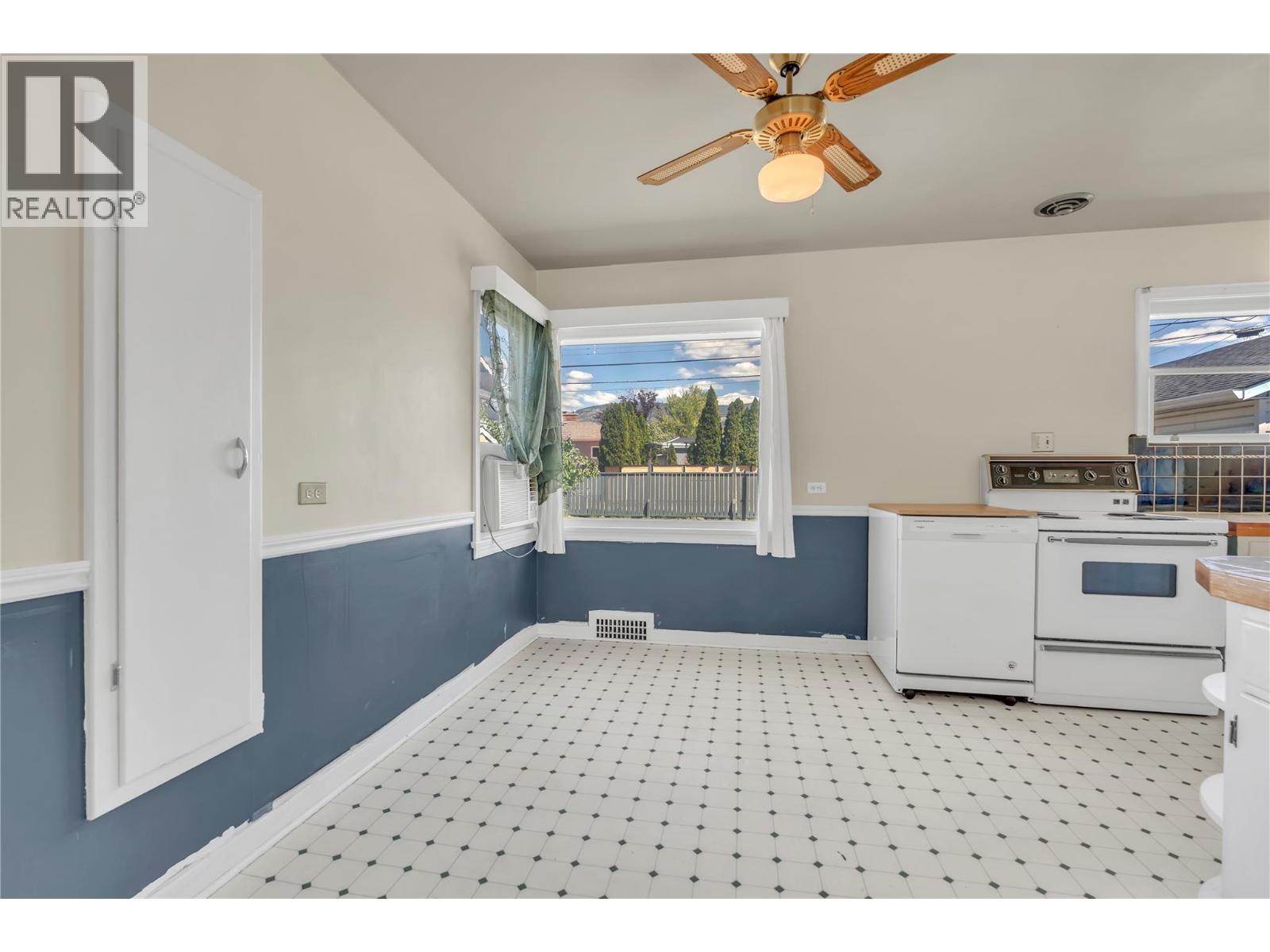 1412 Manitoba Street, Penticton