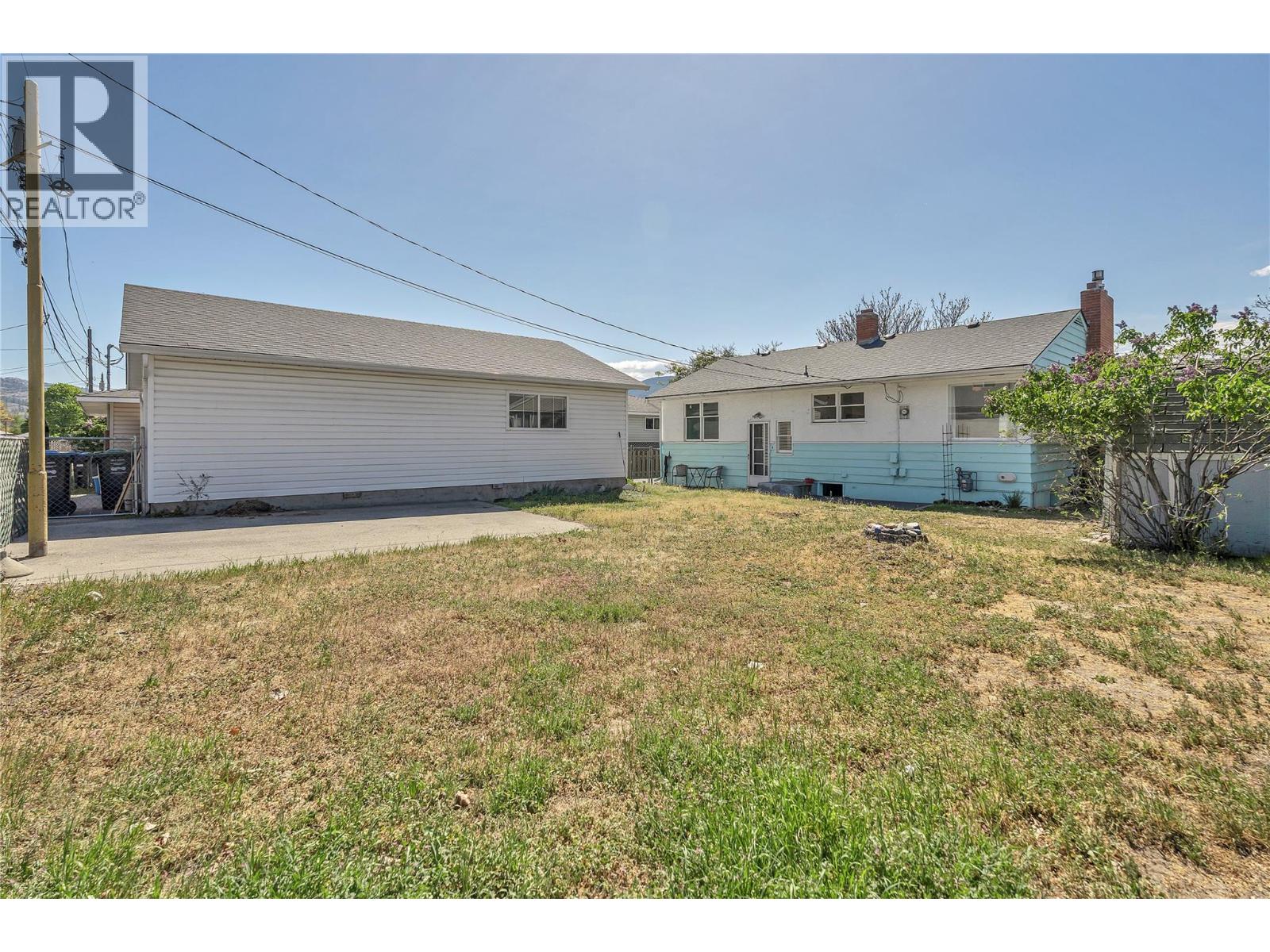 1412 Manitoba Street - 30
