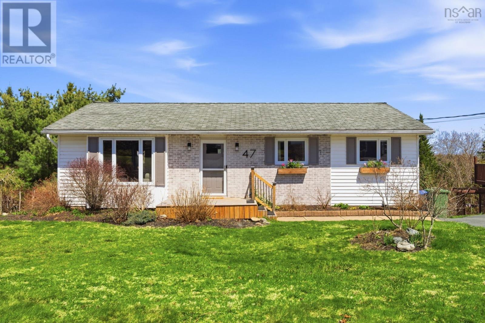 Property photo of 47 Stratford Drive