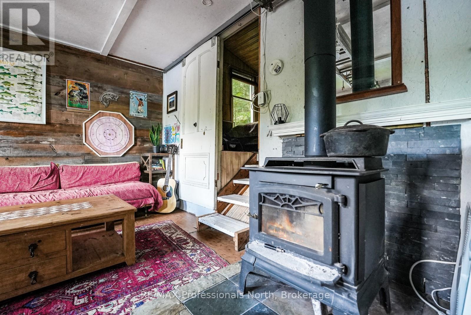LOT 104 PRECIPICE ROAD - 12