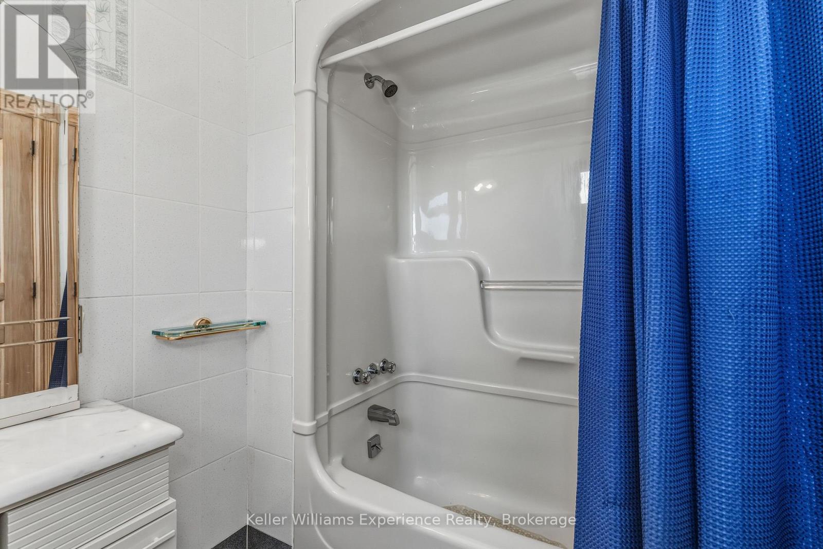 804 KINGS FARM ROAD - 22