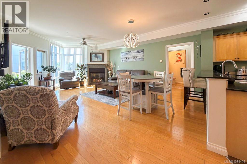 305 2676 Island Hwy S, Campbell River