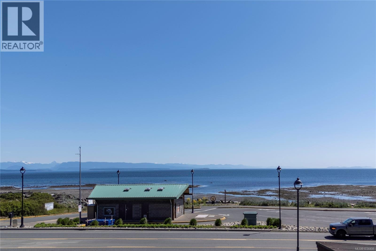305 2676 Island Hwy S, Campbell River