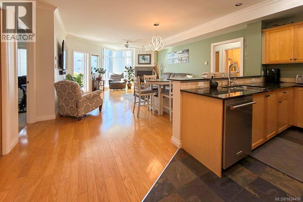 305 2676 Island Hwy S, Campbell River