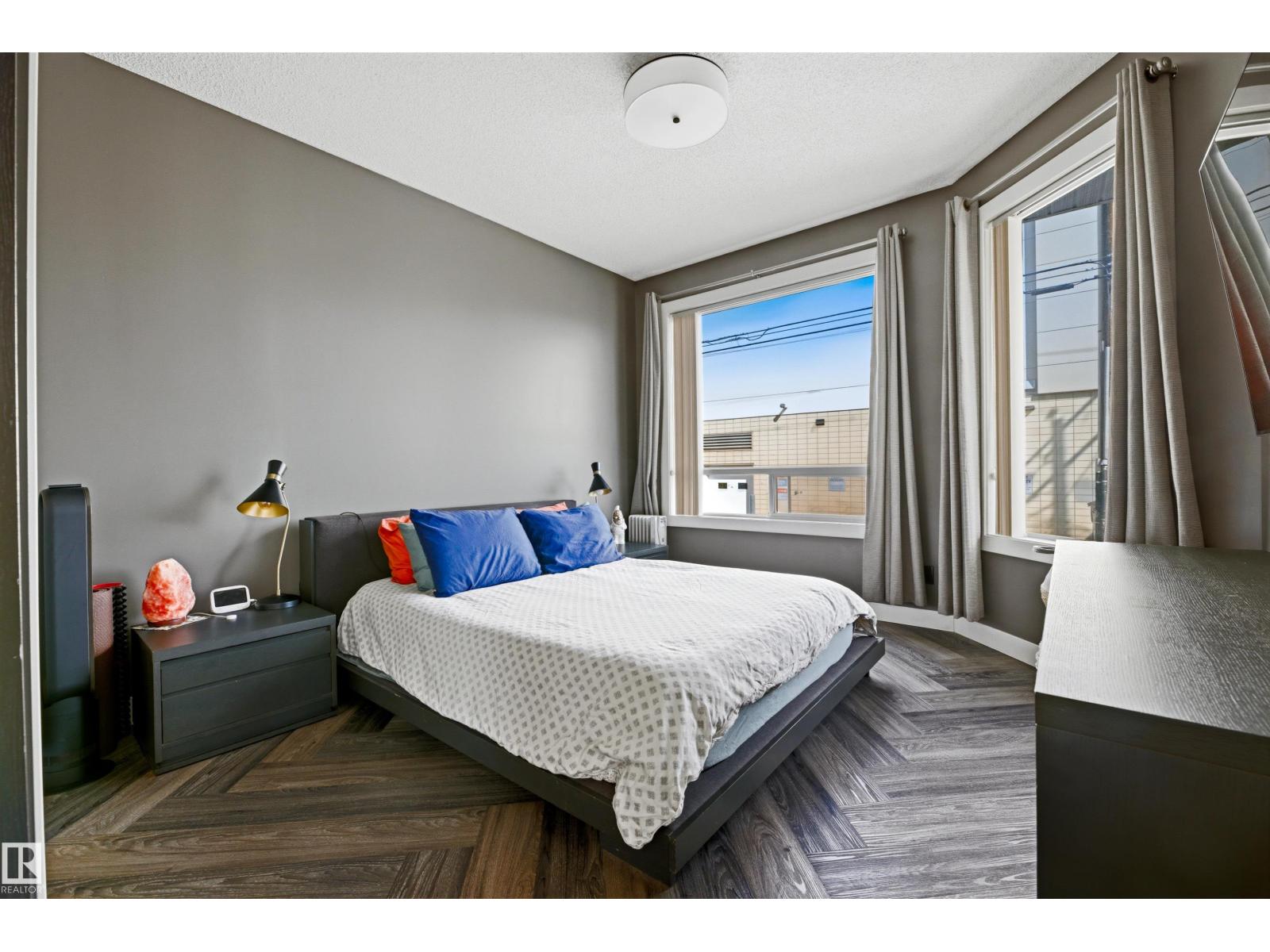 #101 8108 109 ST NW, Edmonton