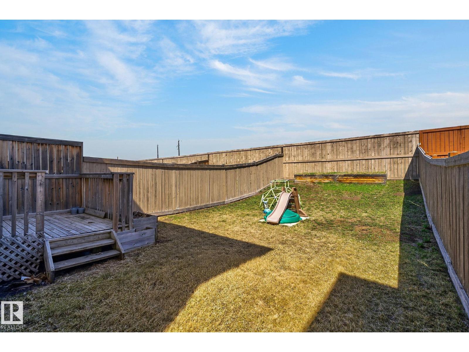21722 99A AV NW NW, Edmonton