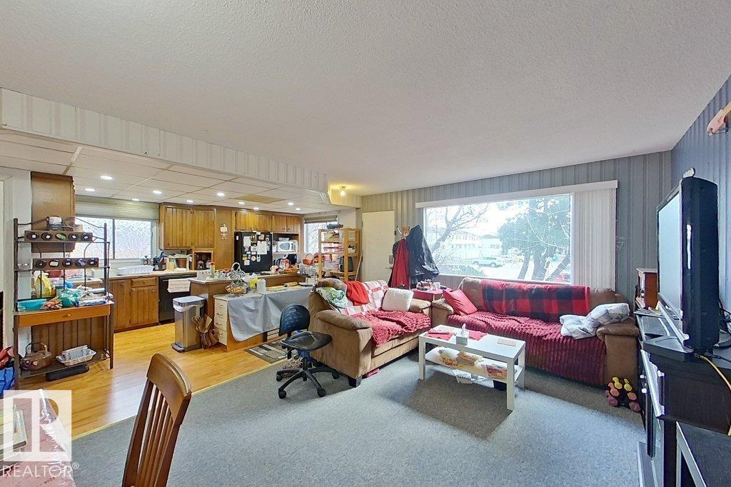 11406 32 ST NW, Edmonton