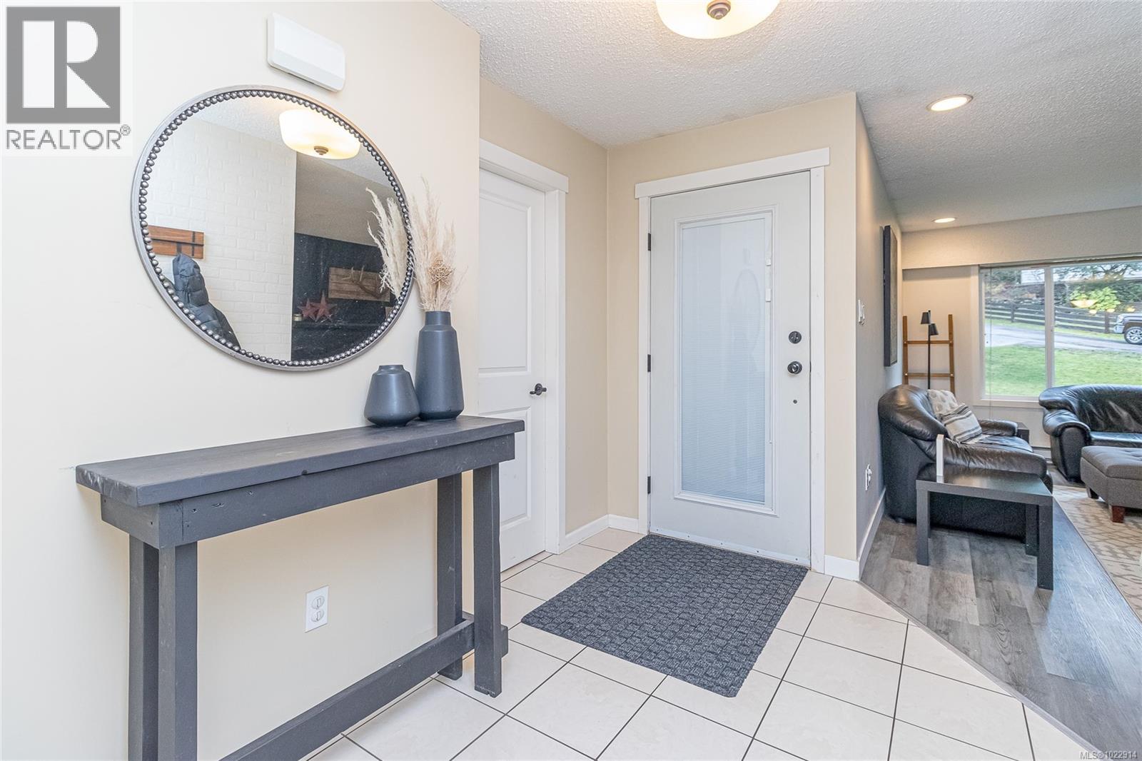 5845 Kinch Ave - 3
