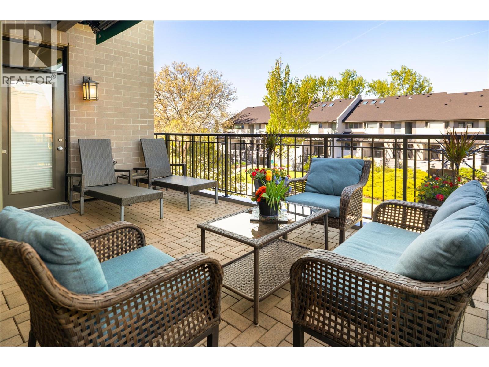 #116 2901 Abbott Street - 17