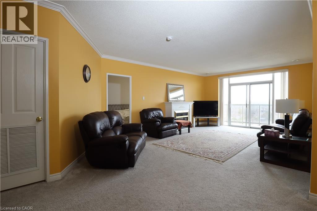 255 KEATS Way Unit# 1207, Waterloo, Ontario, N2L6N6 — Photo 6
