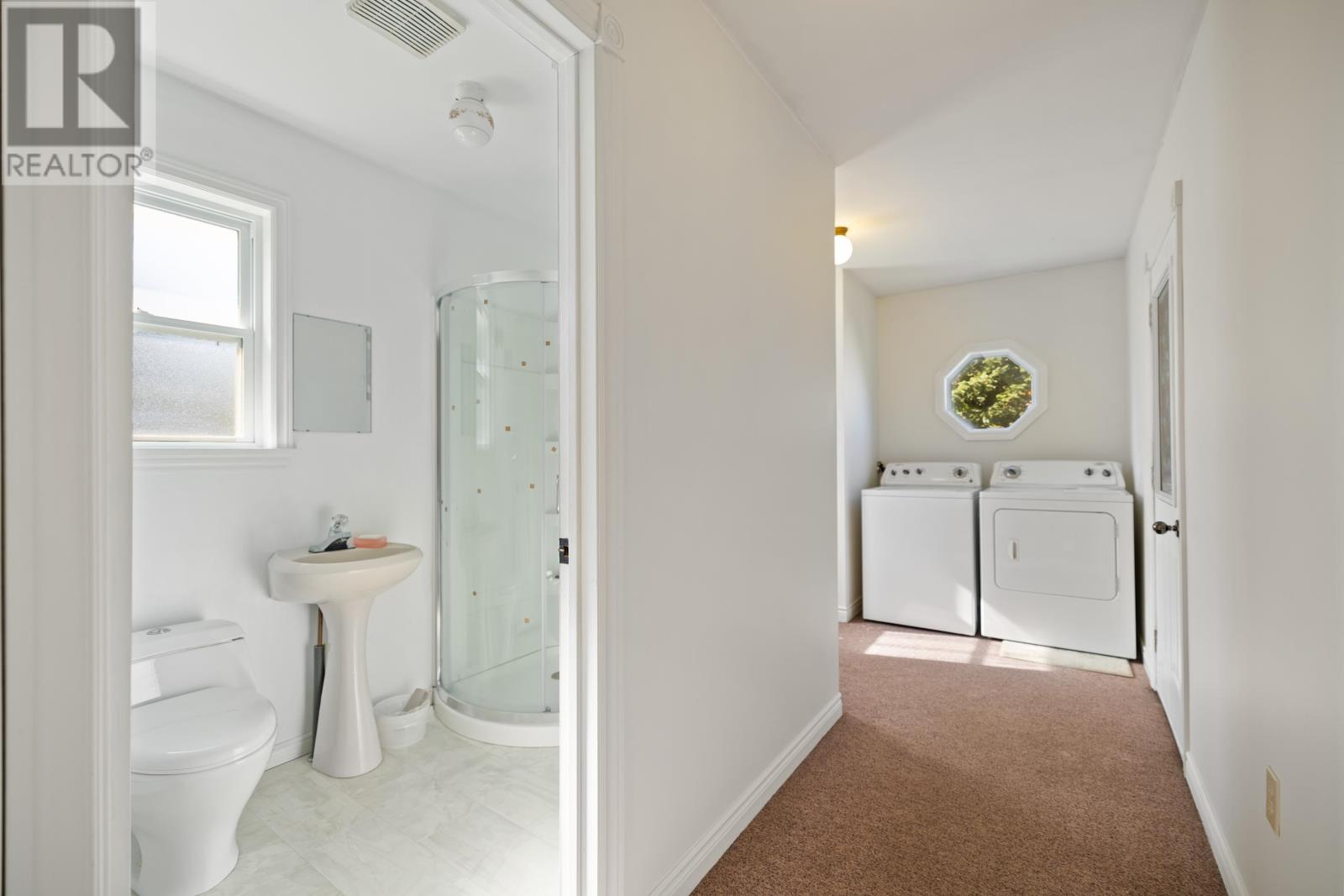 633 Queen Street - 18