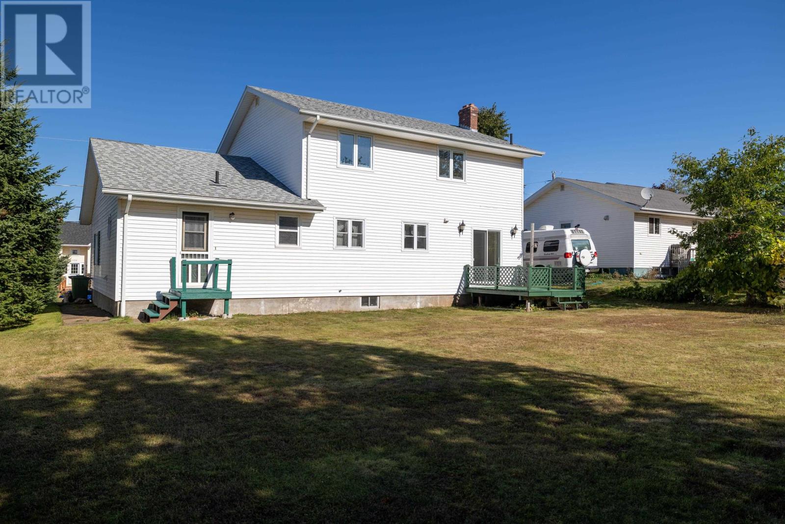 633 Queen Street - 42