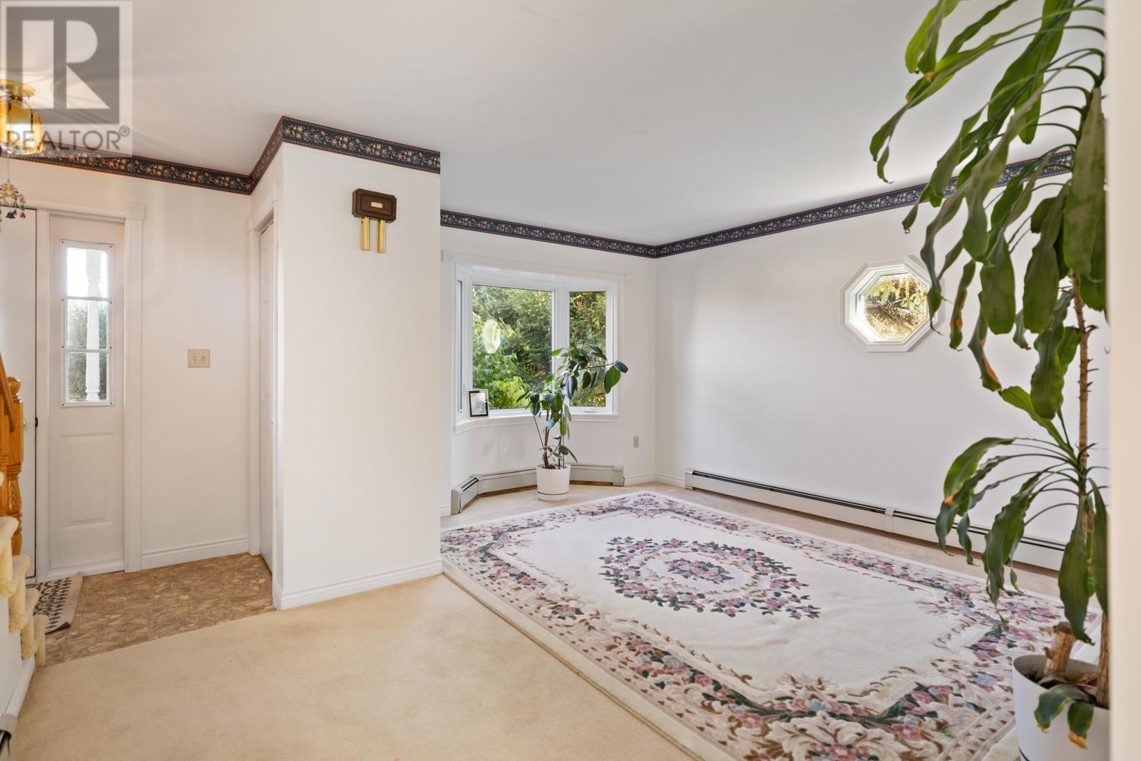 633 Queen Street - 8